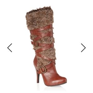 Shawna crisscross zip-up fur boots Sz 8 Boots With The Fur SOLD OUT ON WEBSITE